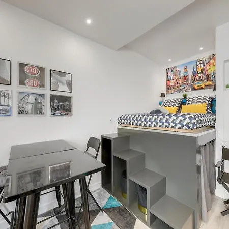 Aux Portes De Bordeaux L'actors Mindurguest Apartmán